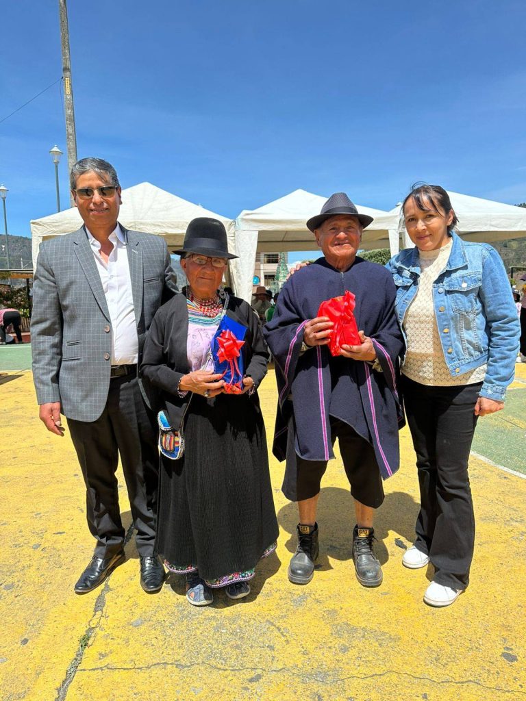 Navidad con los adulto mayores